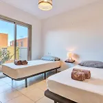 Βίλα Aurea House By