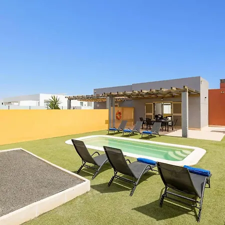 Aurea House By Villa